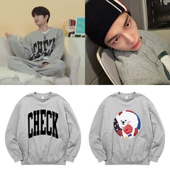 STRAY KIDS HYUNJIN SEUNGMIN CHECK & PUPPY GREY SWEATER