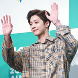 HIGHLIGHT GIKWANG WANNA ONE GUANLIN BEIGE FLANNEL SHIRT